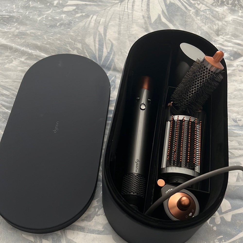 Dyson airwrap long
